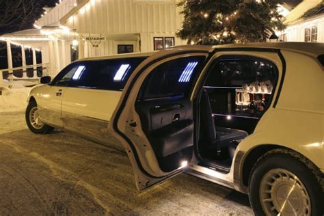Limo service spokane valley  Because we work 24/7, you are always picked up on your schedule and always on time